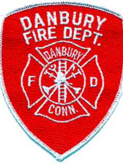 Brush Fire Burns 15 Acres Of Land On Danbury's Bear Mountain