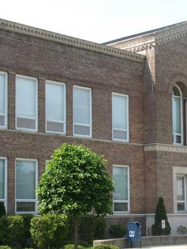 Darien Republicans Seek Applicants For Town Committee