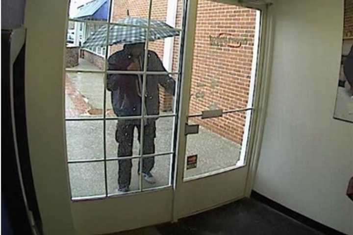 Update: Bank Robbery Reported At Goodwives Shopping Center In Darien