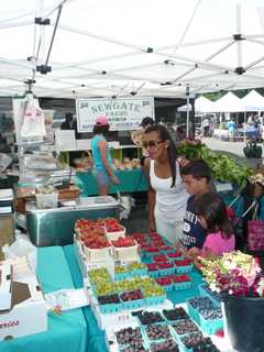 Farmer’s Market Coupons Now Available to Qualifying Seniors