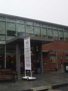 Ridgefield Library Opens Store On Main Level