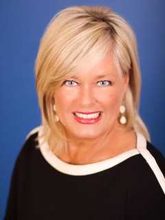 Stamford Realtor Puts Best Foot Forward For Local Theater