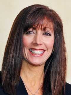 Briarcliff Woman Named Manager of Coldwell Banker In Bedford