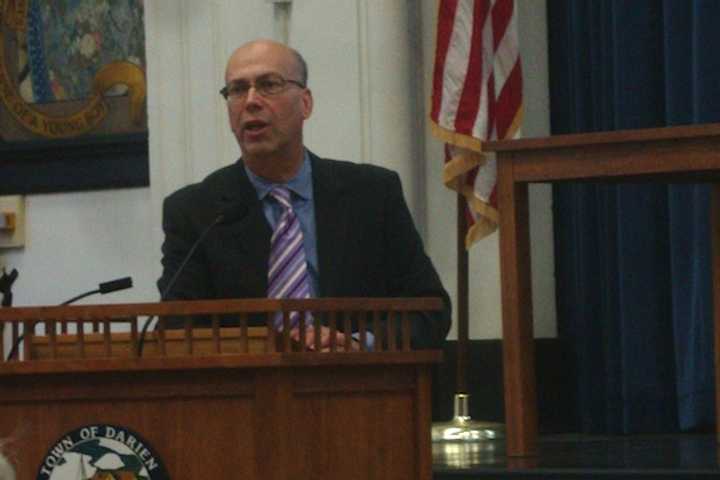 Darien Residents Oppose Cell Tower Proposed For Ox Ridge
