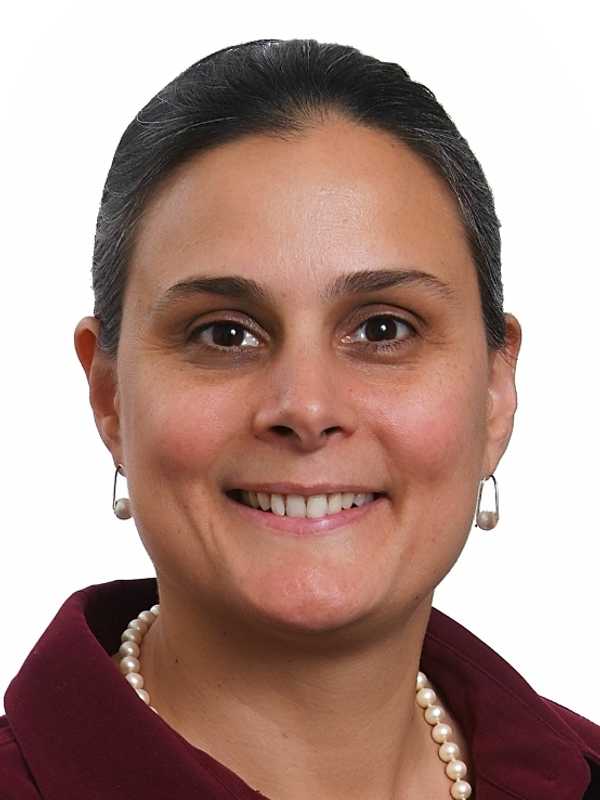 Coldwell Banker Realtors From Greenwich Earn Company Honors