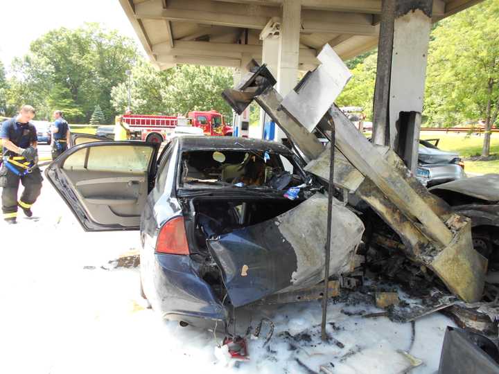 This is the back of State Trooper John Vescio&#x27;s car after the accident. 