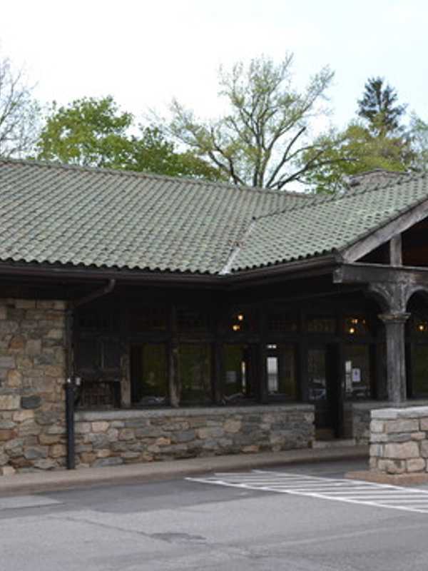 New Castle Weighs Hikes In Parking Permit Fees At Train Station