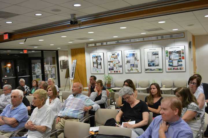 New Castle Neighbors Concerned About Rosehill Plan