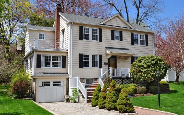 145 Chatfield Road, Bronxville