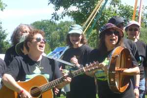 Music Festival In Croton Honors Legacy Of Pete and Toshi Seeger