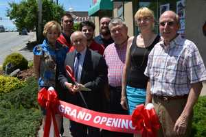 Wallauer's Celebrates Bedford Hills Store Renovation
