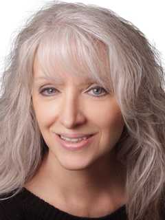 Yorktown Realtor Simone Completes Home Marketing Course