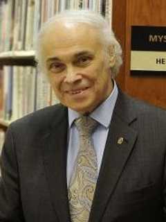 Ernest DiMattia Jr., President Of Stamford's Ferguson Library, Dies At 74