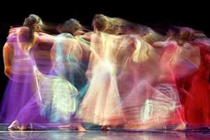 Mount Vernon Library Hosts Photo Exhibit Of Dance