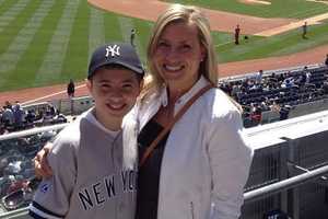 Yankee Stadium Run Jogs Childhood Memories For New Canaan Woman