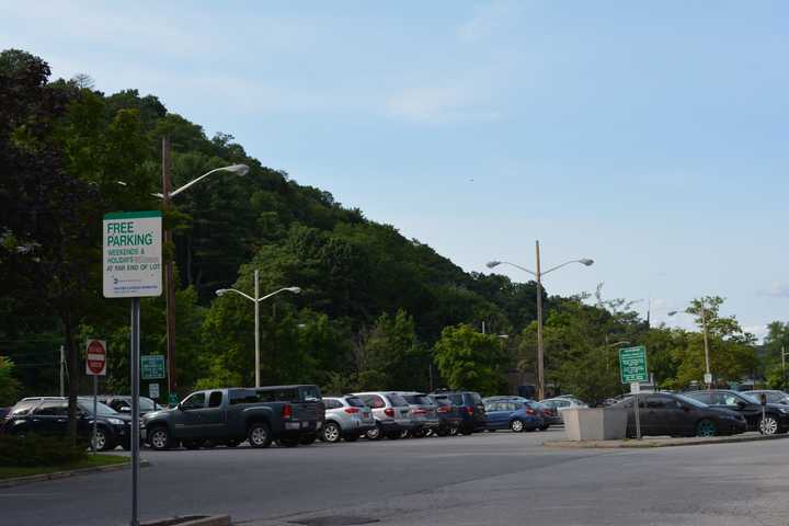 Mount Kisco's North Moger Lot Will Get Pay Stations For Parking