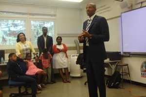 NBA's Ray Allen Donates Computer Lab To Norwalk's Ponus Ridge School