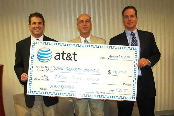 Norwalk's Human Services Council Gets $10K Grant For Mentor Program
