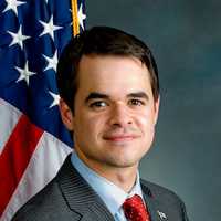 <p>Sen. David Carlucci spoke out about a controversial marketing campaign from a New York City hair salon.</p>