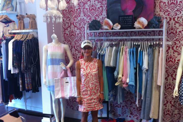 New Canaan Shoppers Can Save During Sales Tax-Free Week