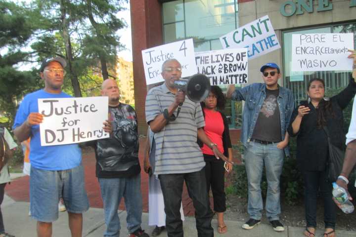 Peekskill Rally Calls For Justice In Ferguson Shooting