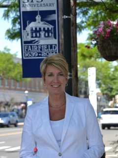 Trumbull Legislators To Meet With Constituents For Coffee Hour At Deli