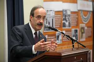 Scarsdale Democratic Club Hosts Fundraiser On Sunday