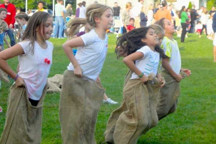 Darien's Ox Ridge Elementary Readies For Annual Family Picnic