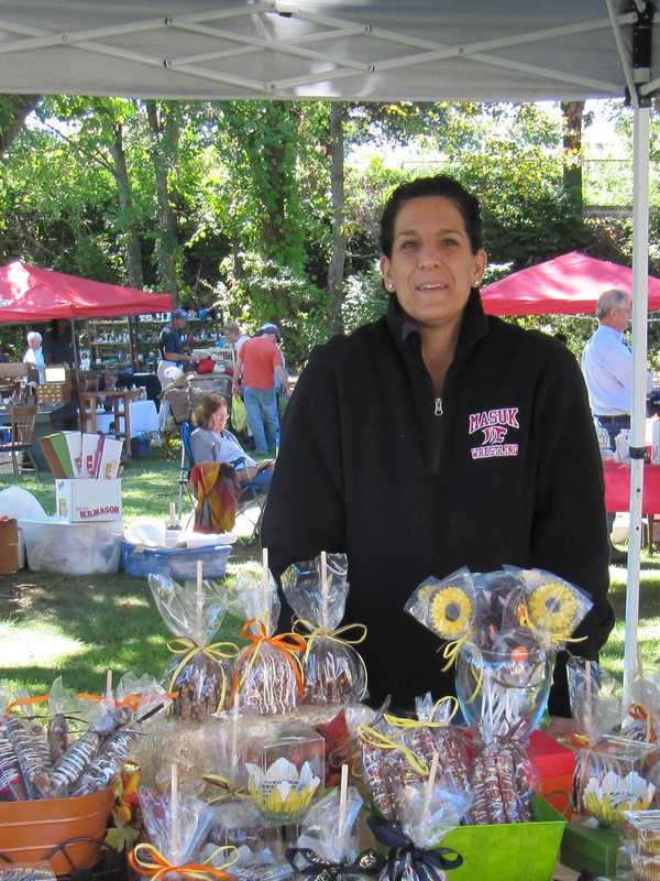 New Milford-Teaneck Elks Plan Fall Craft Show