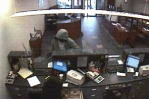 Norwalk Police Hunt For Bike-Riding Suspect In Bank Robbery
