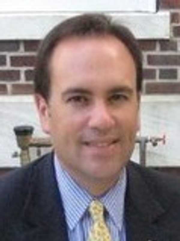 Greenwich First Selectman Will Help Kick Off United Way Campaign