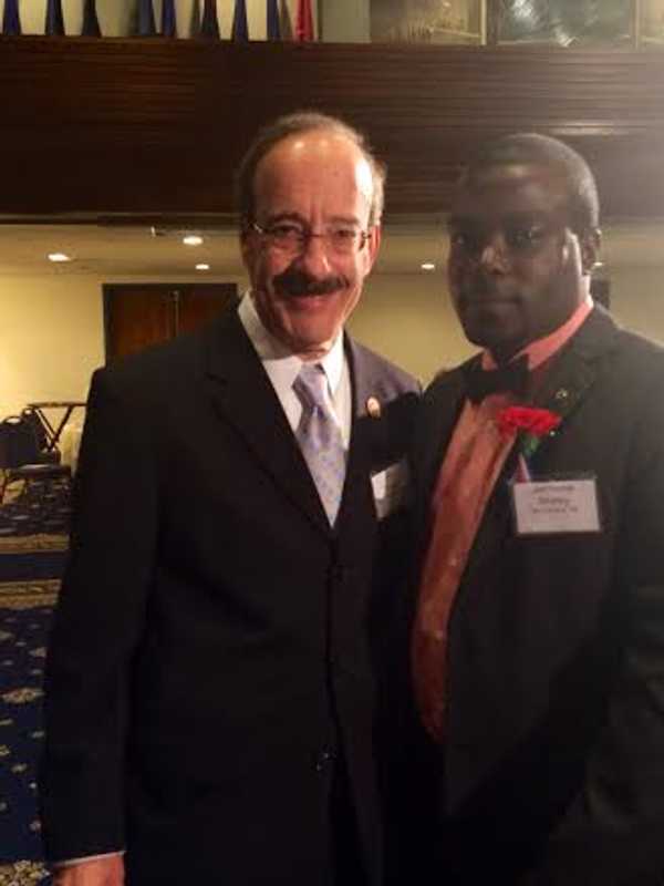 Mount Vernon Postal Worker Earns National Honor For Fire Rescue Effort