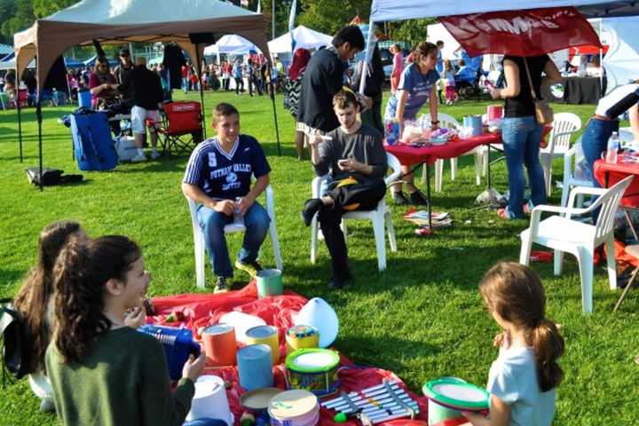 Putnam Valley's Town Day Starts With Parade, Ends With Fireworks