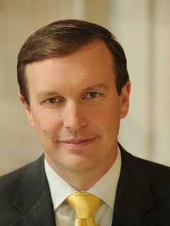 Sen. Murphy Hails Microbead Law, Calls For Cleaner Long Island Sound