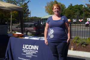 Danbury Farmers' Market Also Offers Nutrition Guidance For Shoppers