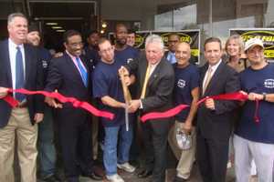 New Cheesecake Baking Company Opens Doors In Norwalk