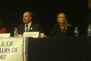 Westport Candidates Steinberg, Briggs Debate Taxes, Transit