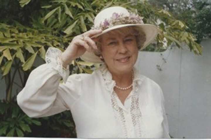 Helen Frye White Eckel, 99, New Canaan Resident