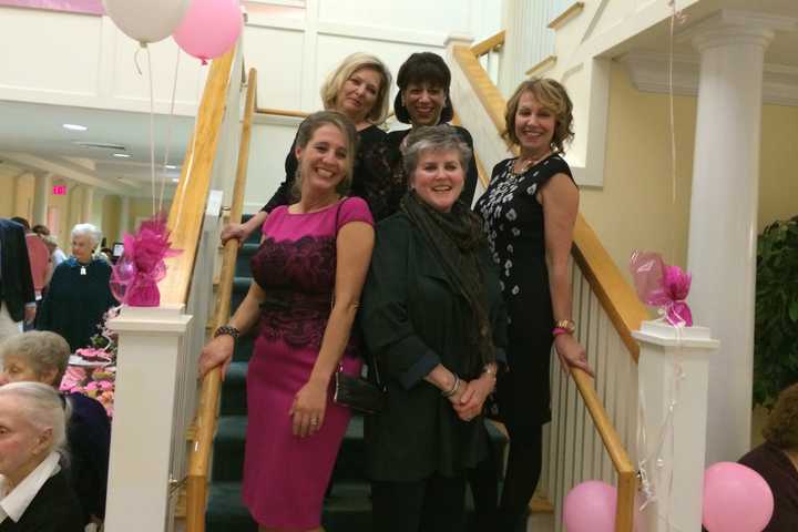 High School Students Join Atria Darien For Breast Cancer Fundraiser
