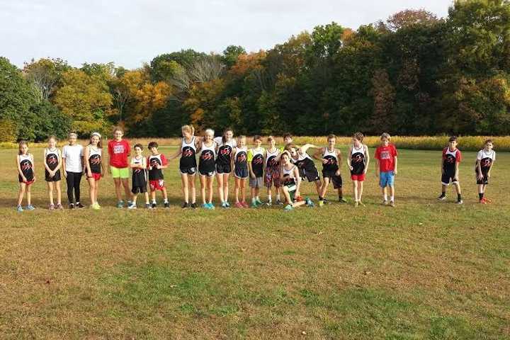 Young New Canaan Runners Dominate Cross Country Meet