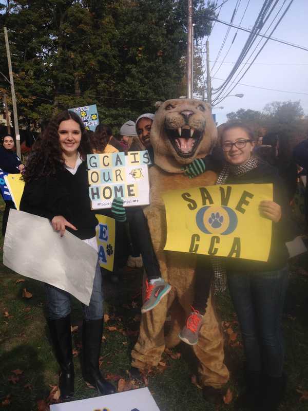 Good Counsel Witnesses Another Protest Against Sale Of White Plains School