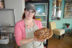 An Apple A Day (And Other Fall Flavors) At Leisha's Bakeria In Bridgeport