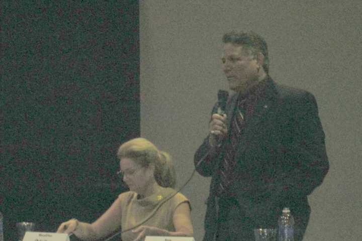 Odell, Oliverio Tout Their Visions For Putnam At Debate 