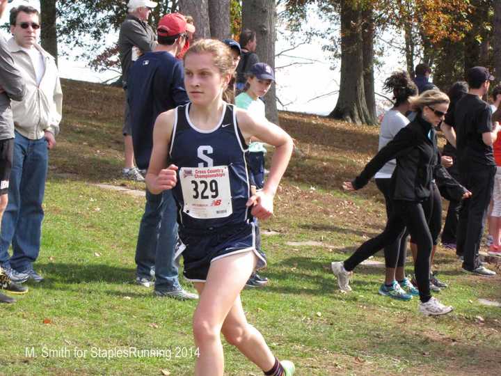 Staples&#x27; Hannah DeBalsi won her second straight State Open title Friday at Wickham Park in Manchester.