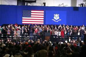 Crowd Gathers At Bridgeport School For Obama Rally For Malloy
