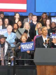 Cheers, Protesters Greet Obama At Campaign Rally For Malloy In Bridgeport