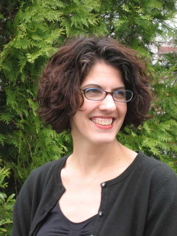 Curator At Norwalk Mansion Gives Talk On Mark Twain's Holiday Traditions