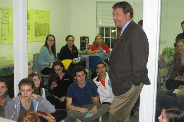 Mamaroneck Students Learn About Political Campaigns By Joining Them