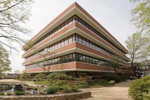 Stamford Broker Named Leasing Agent For Pickwick Plaza In Greenwich