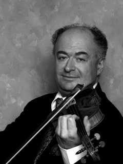 Stamford Symphony Turns Violin Performance Into Social Experience